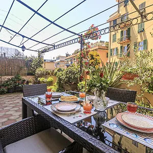 Sole, Terrazza, Centro Citta E Wi-fi Veloce! , Genua Italien